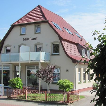 Ferienwohnungen Haus Glückauf Kölpinsee Exterior foto